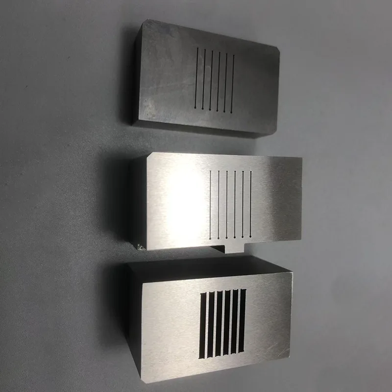 金属スタンピングダイカッティングブレード